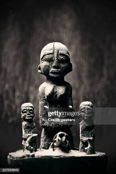 voodoo power - african tribal culture 個照片及圖片檔