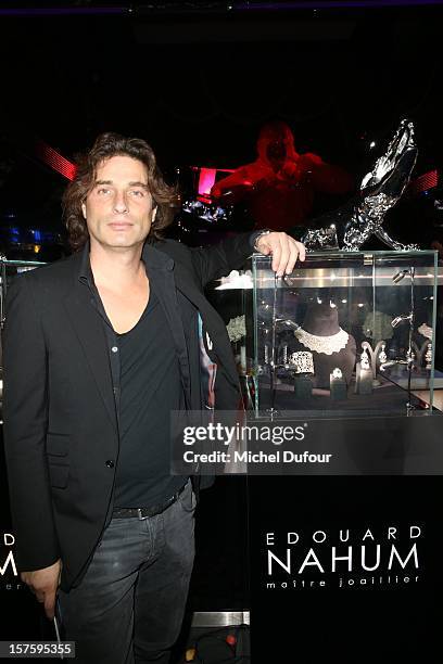 Richard Orlinski attends jeweler Edouard Nahum's 'Maya' collection launch cocktail party at La Gioia on December 4, 2012 in Paris, France.