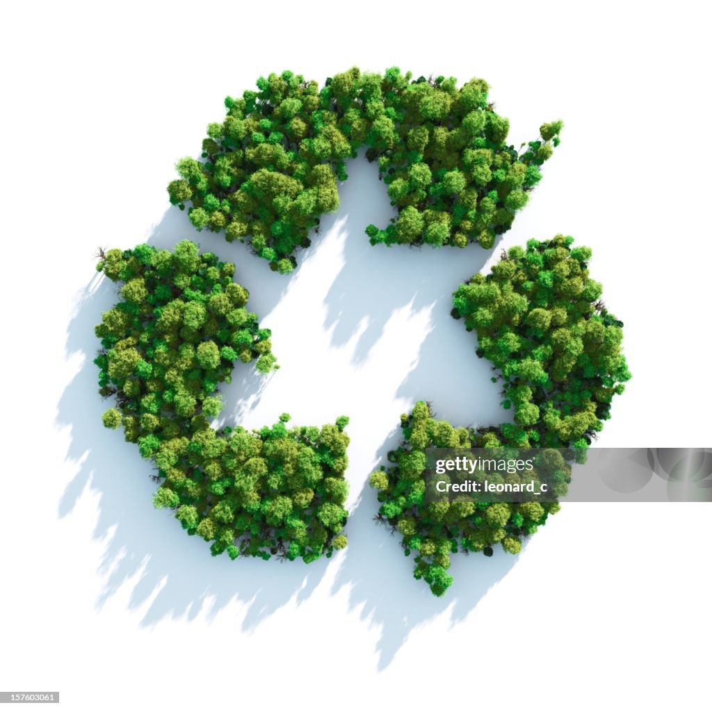 Recycling-Symbol gemacht aus grünen Bäumen