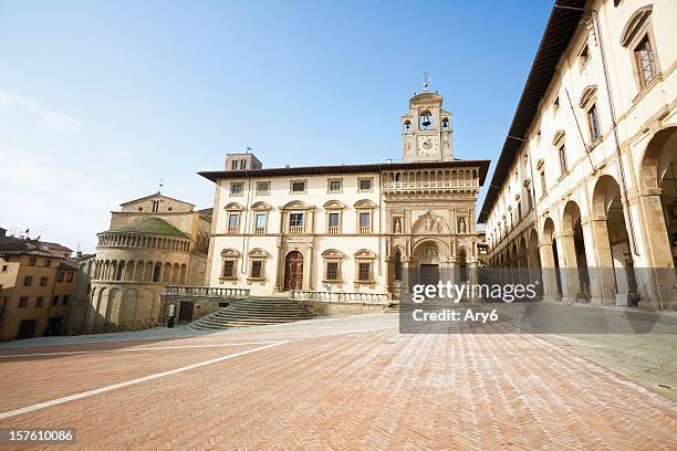 arezzo, piazza grande (tuscany,italy) - arezzo stock pictures, royalty-free photos & images