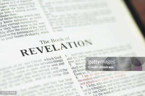 book of revelation oder reiter. - book of revelation stock-fotos und bilder