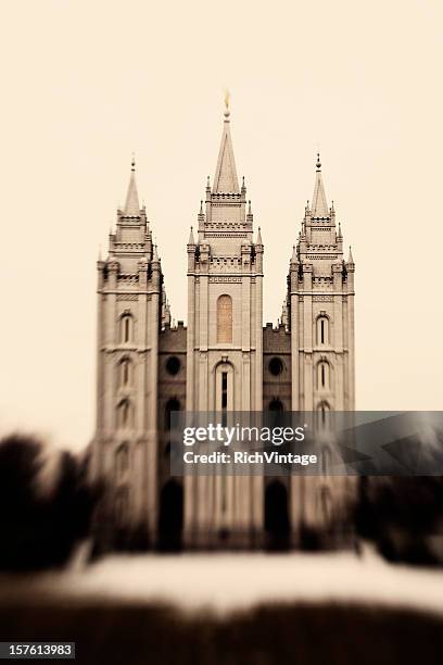 salt lake temple - mormon temple stock pictures, royalty-free photos & images