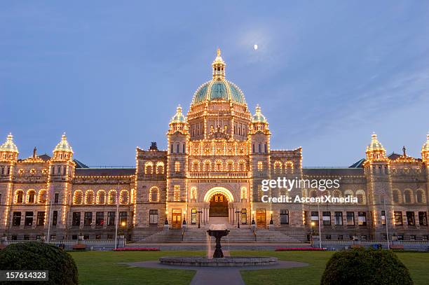 british columbia parliament - british columbia legislature stock pictures, royalty-free photos & images