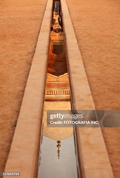 architectural detail of humayun's tomb - garden tomb stock pictures, royalty-free photos & images