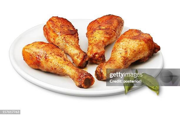chicken-beine - hühnchenunterschenkel stock-fotos und bilder