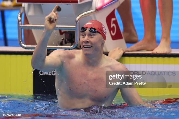 Tom Dean of Team Great Britain celebrates winning gold in the in the Men's 4 x 200m Freestyle Relay Final on day six of the Fukuoka 2023 World...