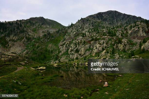 mountain lake and landscape italy - piémont stock pictures, royalty-free photos & images