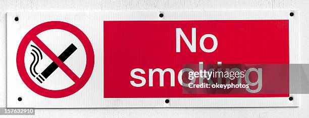 no smoking sign - no smoking sign stock pictures, royalty-free photos & images