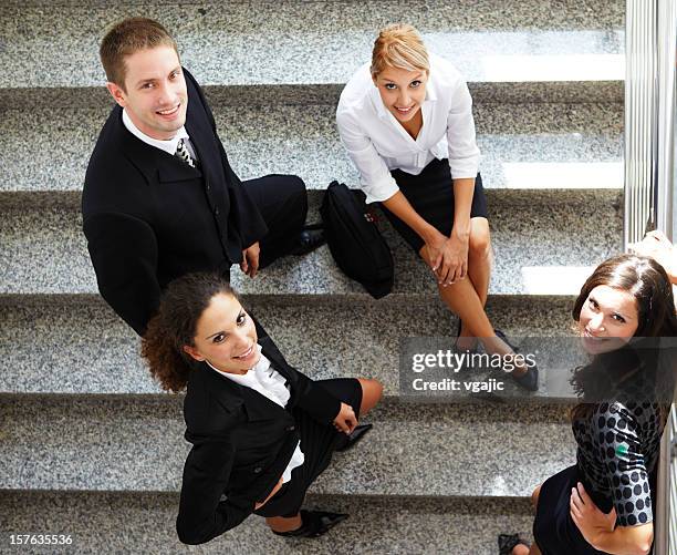 team di business - maschio con gruppo di femmine foto e immagini stock