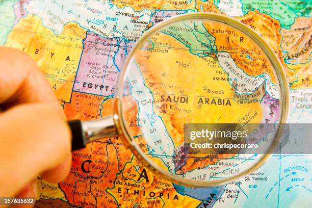 travel the globe series - saudi arabia - persian gulf countries stockfoto's en -beelden