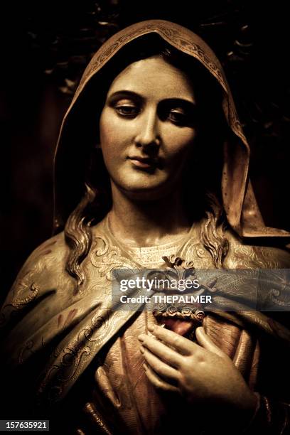 virgin do sagrado coração de barcelona - cristianismo imagens e fotografias de stock
