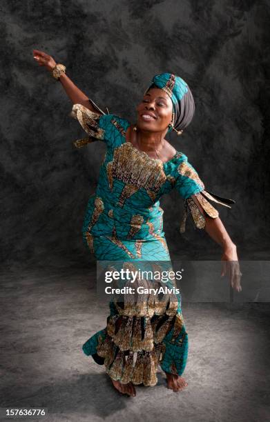 african dancer - ceremonial dancing stock pictures, royalty-free photos & images