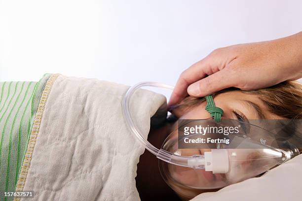 small child in hospital with a respirator - respiratory disease stock pictures, royalty-free photos & images