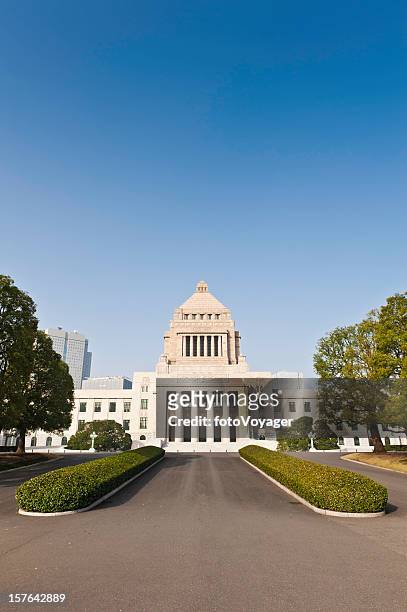 national diet of japan parliament building chiyoda tokyo - national diet of japan stock pictures, royalty-free photos & images