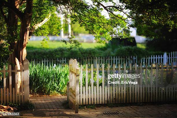 garden - formal garden gate stock pictures, royalty-free photos & images