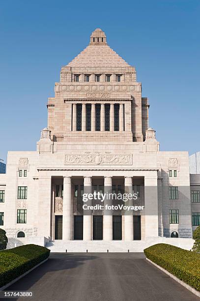 national diet building parliament facade chiyoda tokyo japan - national diet of japan stock pictures, royalty-free photos & images