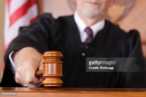close-up of a judge's gavel - judge stockfoto's en -beelden