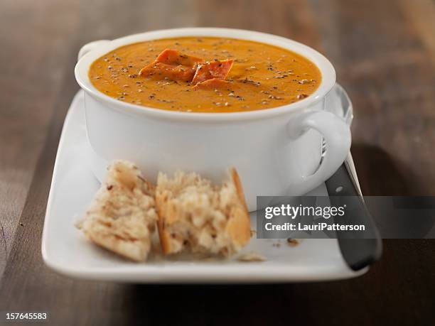 lobster bisque with crusty bread - hummer bildbanksfoton och bilder