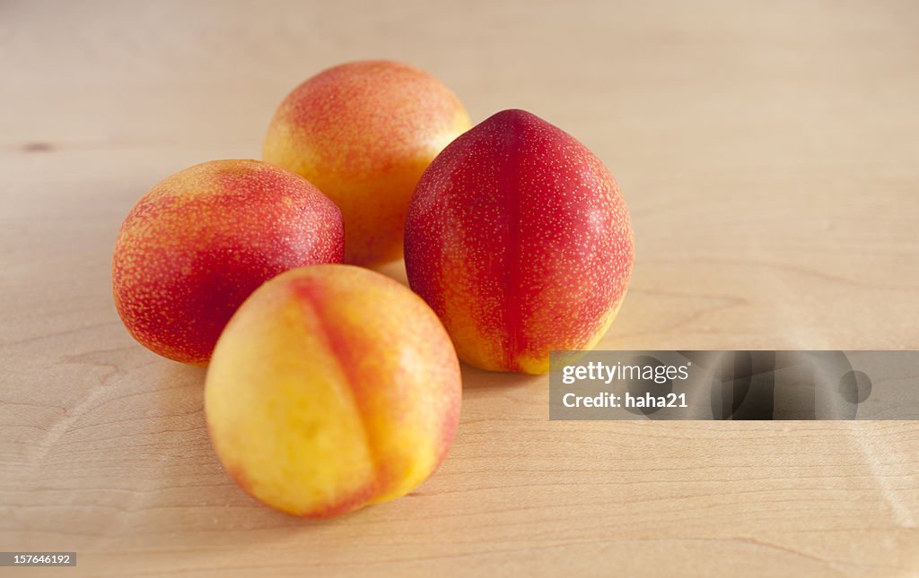 Quatre Pluots