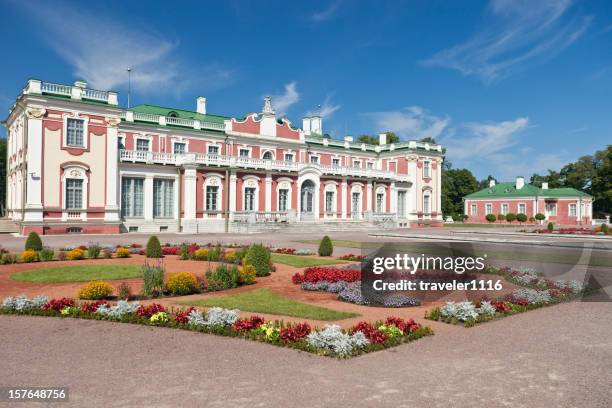 kadriorg art museum in tallinn, estland - estland stock-fotos und bilder