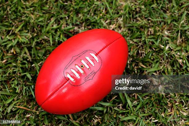 fútbol de reglas australianas - australian rules football fotografías e imágenes de stock