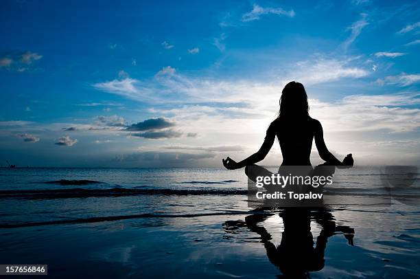 meditation - lotus position stock pictures, royalty-free photos & images
