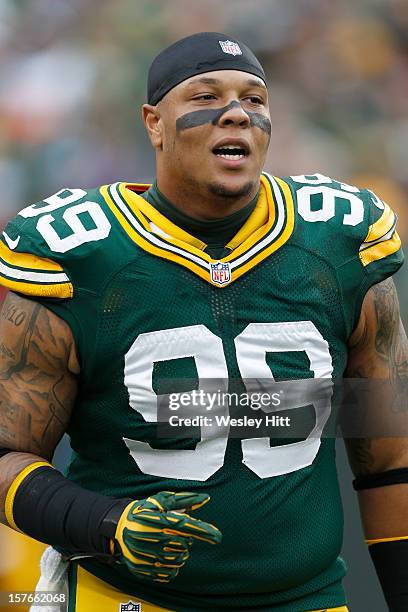 Jerel Worthy of the Green Bay Packers warming up before a game against the Minnesota Vikings at Lambeau Field on December 2, 2012 in Green Bay,...