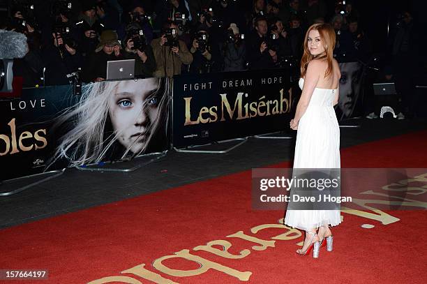 Isla Fisher attends the world premiere of Les Miserables at The Odeon Leicester Square on December 5, 2012 in London, England.