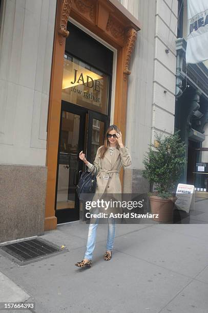 Miranda Kerr leaving the house on the way to a photo shooting in midtown Manhattan. Photo: Arnaldo Magnani/Getty Images