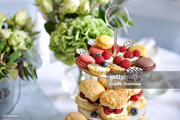 wedding afternoon tea treats - tea time stockfoto's en -beelden