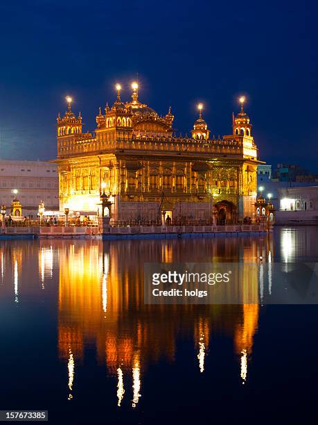 Golden Temple India Photos and Premium High Res Pictures - Getty Images