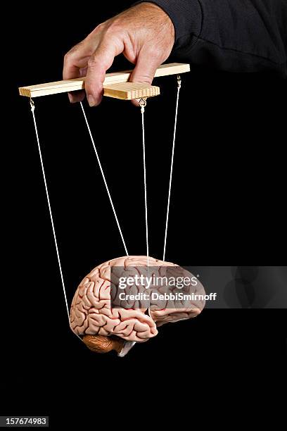 mind control. - marionette stockfoto's en -beelden