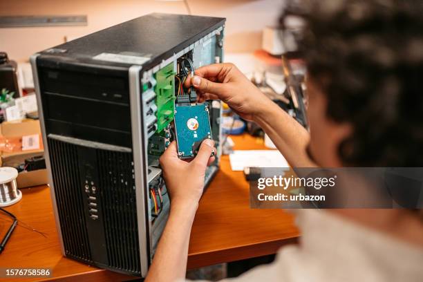 Man Installing Computer 1,495 Pc Repair Tools Stock Photos, High-Res Pictures, and Images ...