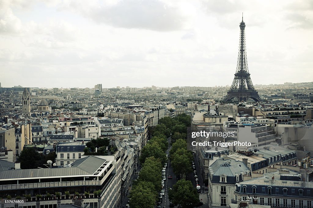 Torre Eiffel de arco
