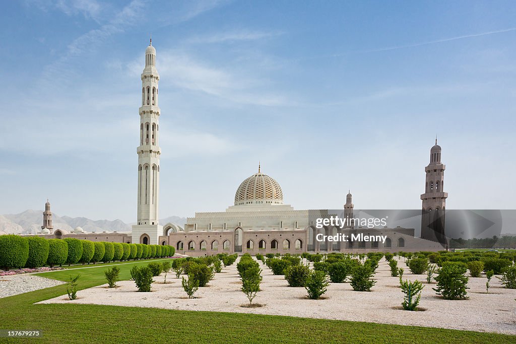 Sultan Qaboos Grand Mosque Muscat Oman