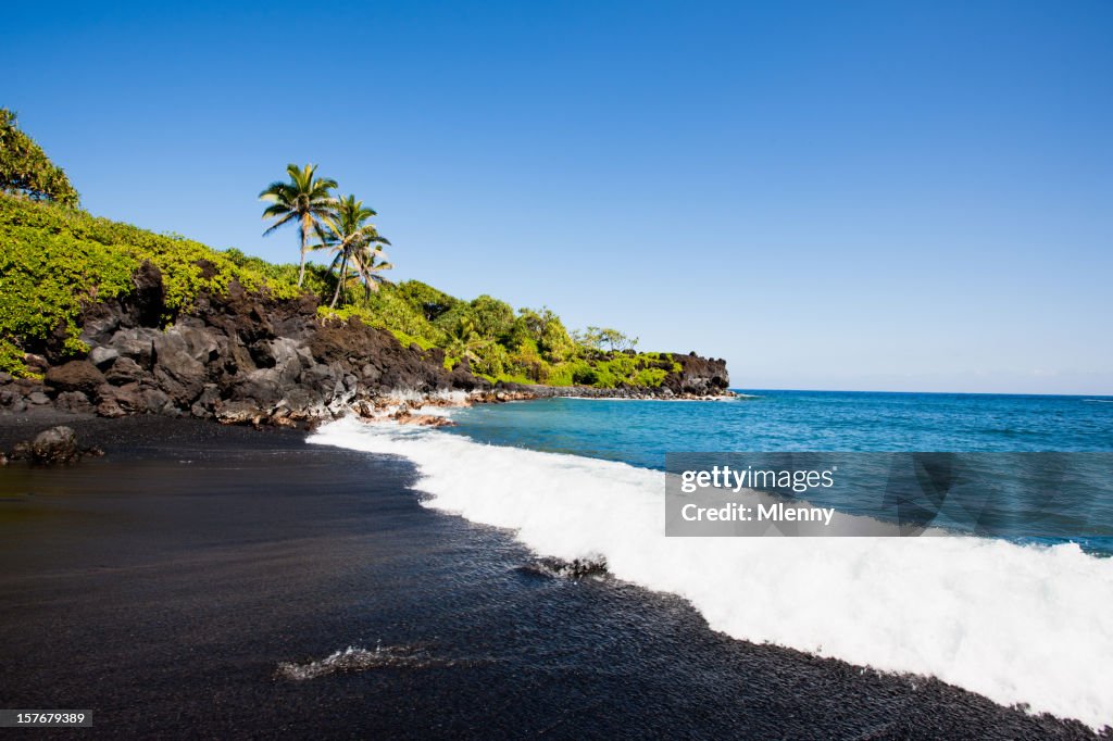 Black Beach Honokalani Wainapanapa Maui Hawaii