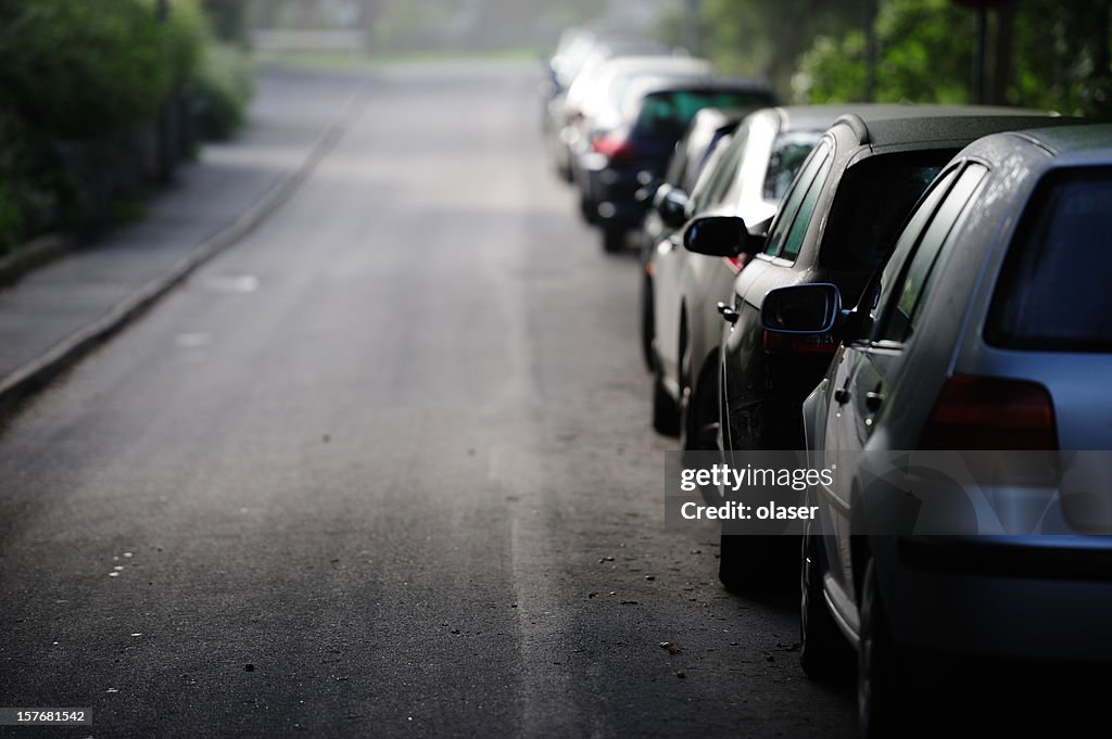 Parkenden Autos auf der Straße