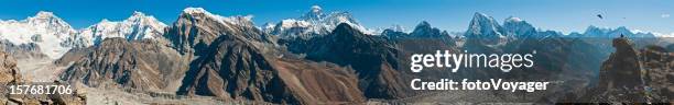 himalaya everest mega panorama snow capped mountain summits glaciers nepal - tibet stock pictures, royalty-free photos & images