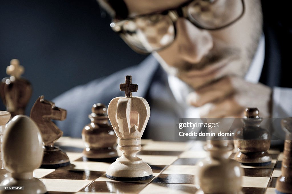 3,758 Playing Chess Thinking Stock Photos, High-Res Pictures, and Images -  Getty Images