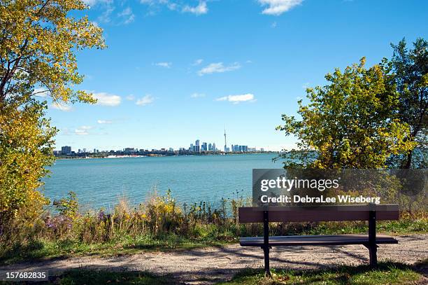 bench with a view - etobicoke ontario stock pictures, royalty-free photos & images