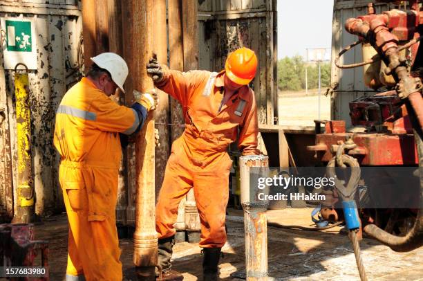 Oil Rig Friends Oil Rig Teamwork Photos and Premium High Res Pictures - Getty Images