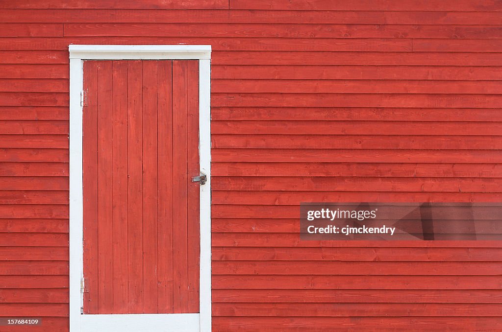 Red door et extérieur Bardeau de bois mur