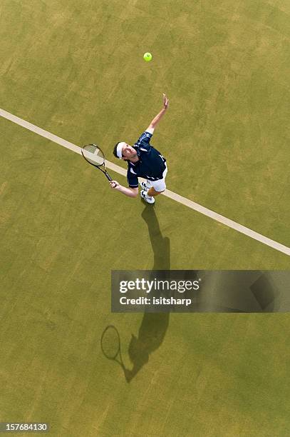 jugador de tenis - saque deporte fotografías e imágenes de stock
