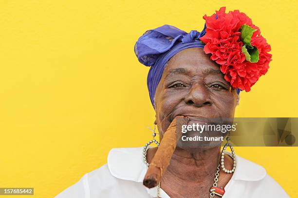 old cuban woman - cuba bildbanksfoton och bilder
