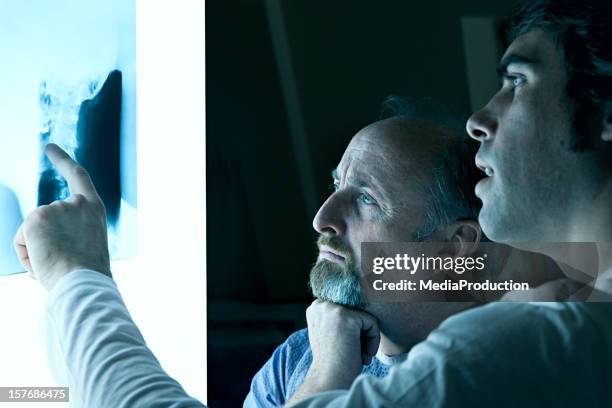 xray - ortopedista imagens e fotografias de stock