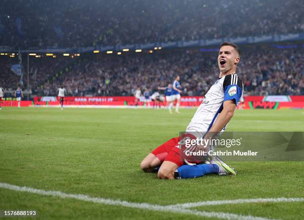 Laszlo Benes of Hamburger SV celebrates after scoring the team's third goal during the Second Bundesliga match between Hamburger SV and FC Schalke 04...