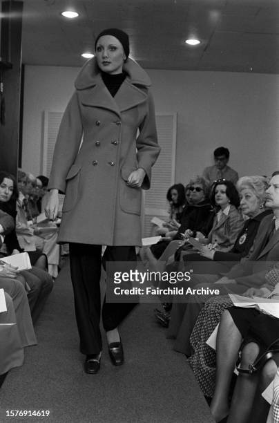 Victor Joris for Cuddlecoat and La Flaque of Paris Fall 1972 Ready to Wear Collection Runway