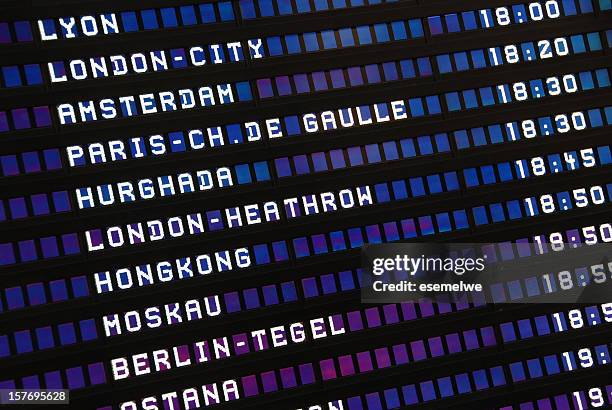 Time Signboard 1,426 Airport Time Sign Board Stock Photos, High-Res Pictures, and ...