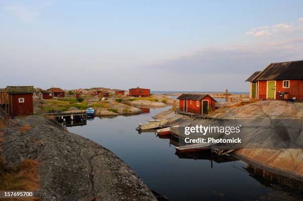 amanecer en el archipiélago - swedish culture fotografías e imágenes de stock