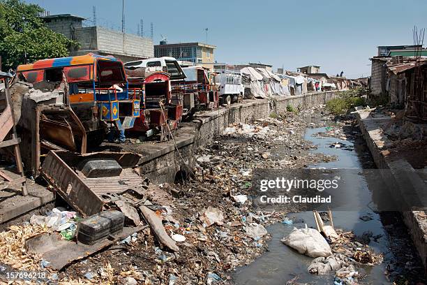 kontaminierten region in haiti - haiti stock-fotos und bilder